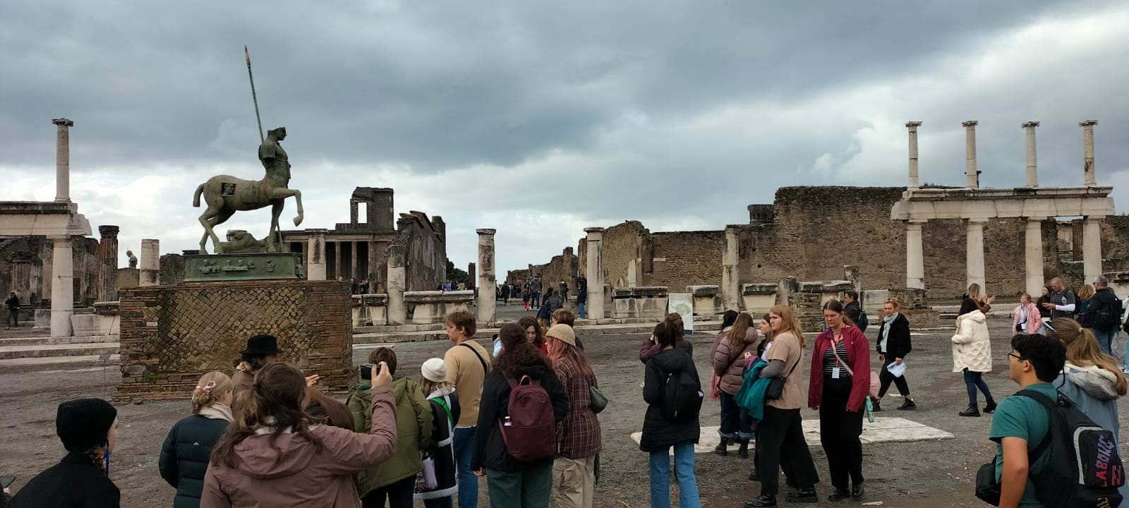 KA210 – Да ги надминеме различностите преку театар - слика 2