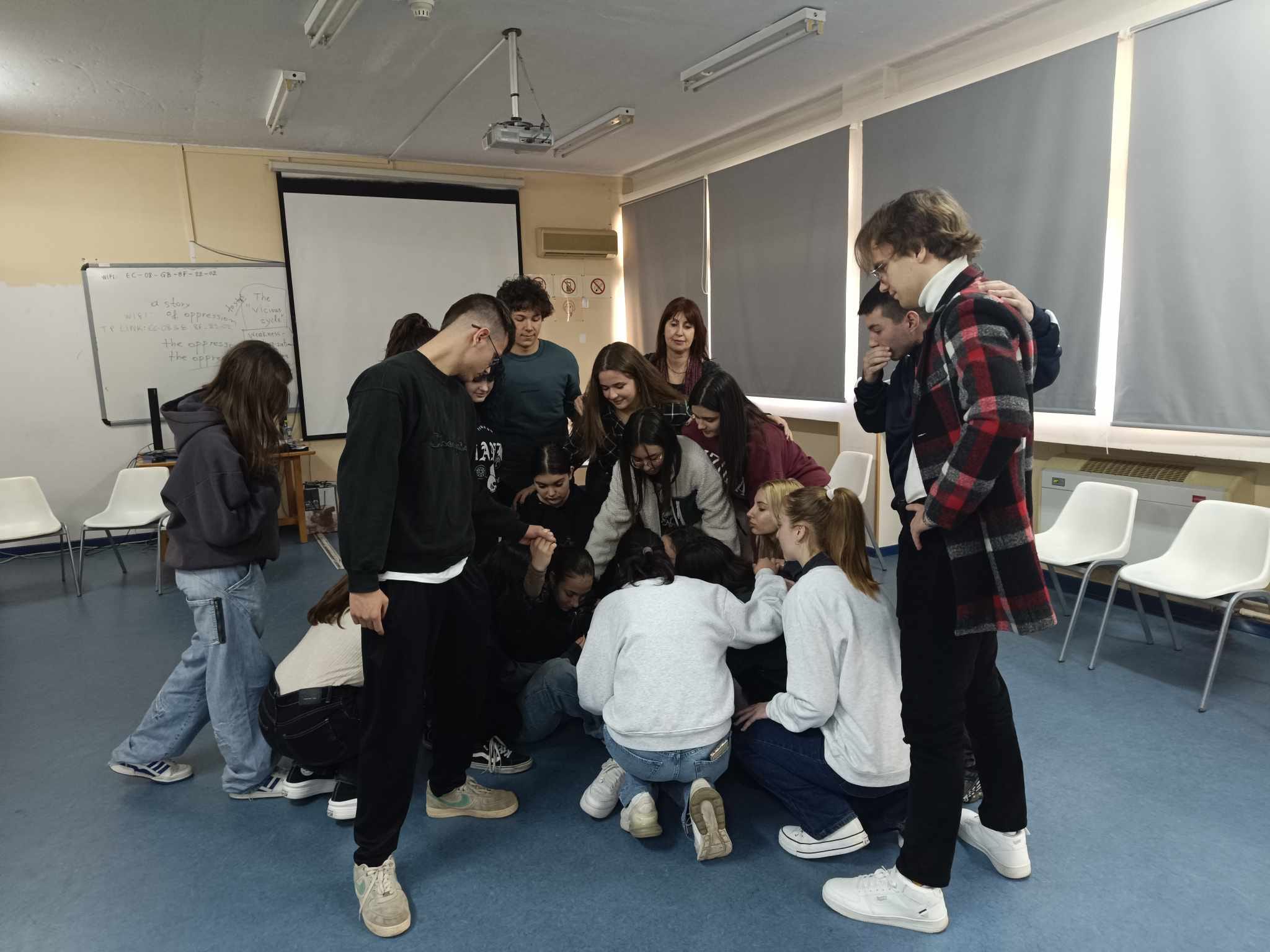 Еразмус+ KA210 – Да ги надминеме различностите преку театар (Мобилност Волос) - слика 3