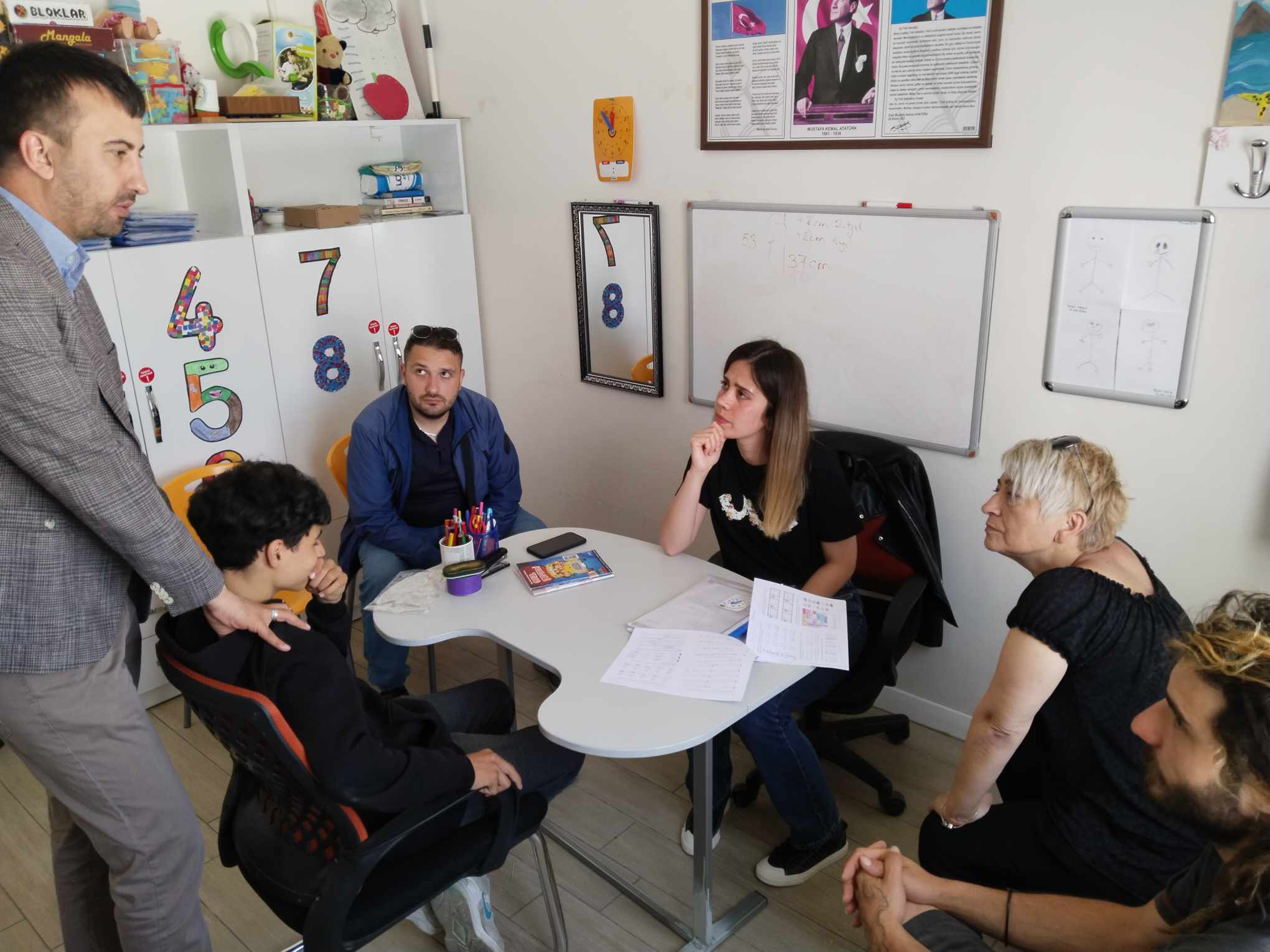 Out Can Be In – Прва мобилност - слика 5